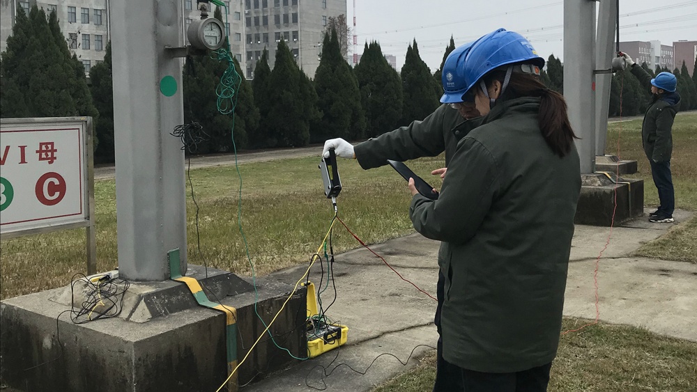 MT-2000避雷器带电测试（南昌）